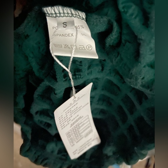 Sexy Peekaboo Dress - Picture 6 of 6